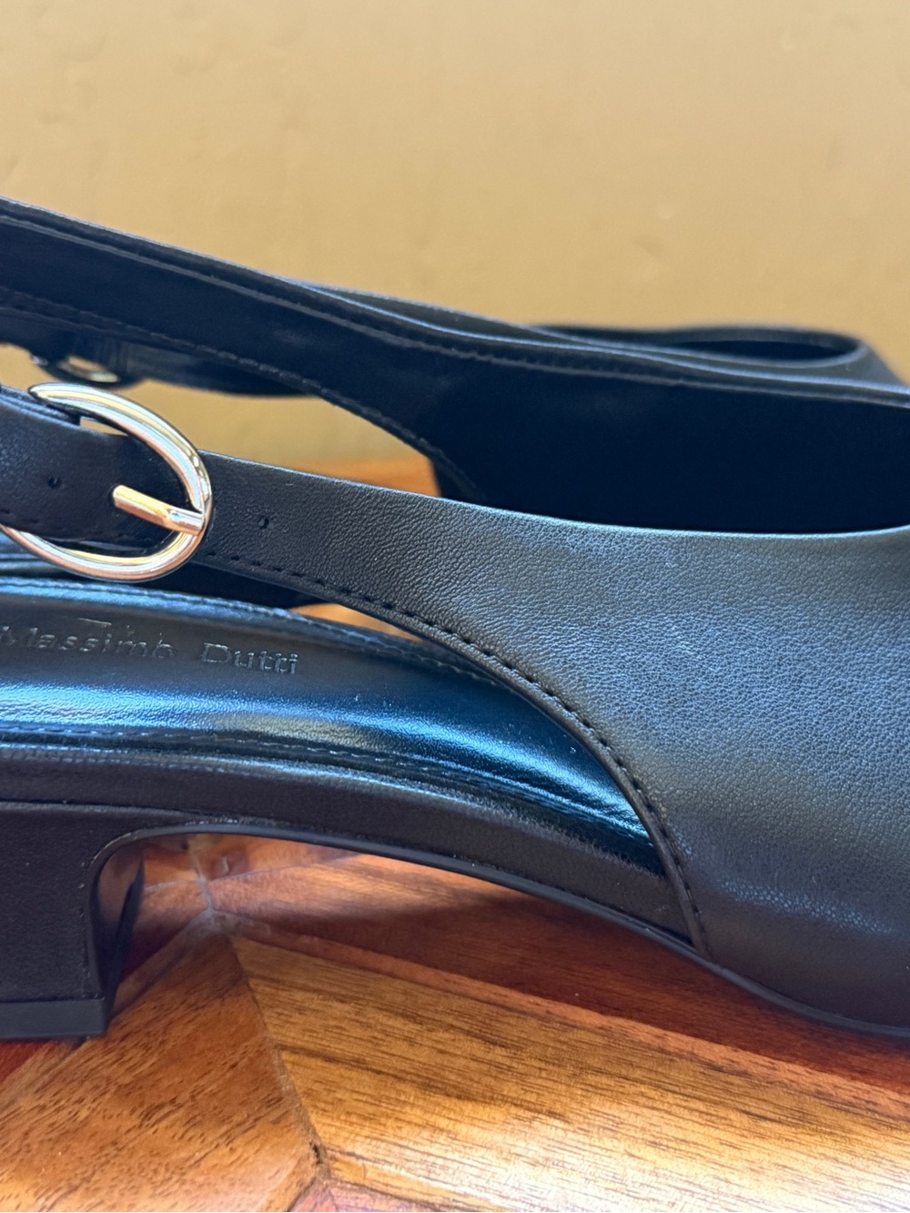 Massimo Dutti Leather Slingback Shoes Black Kitten Heels size 37 - Picture 5 of 7